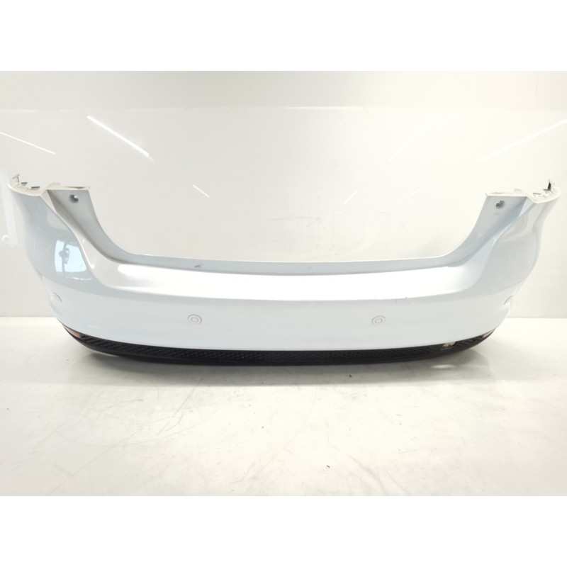 Recambio de paragolpes trasero para ford focus lim. (cb8) sport referencia OEM IAM 1744017 Recambio de paragolpes trasero para ford focus lim. (cb8) sport referencia OEM IAM 1744017