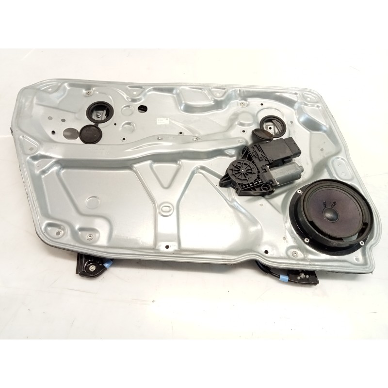 Recambio de elevalunas delantero izquierdo para volkswagen passat berlina (3b3) advance referencia OEM IAM 3B1837461 119091XXX Recambio de elevalunas delantero izquierdo para volkswagen passat berlina (3b3) advance referencia OEM IAM 3B1837461 119091XXX