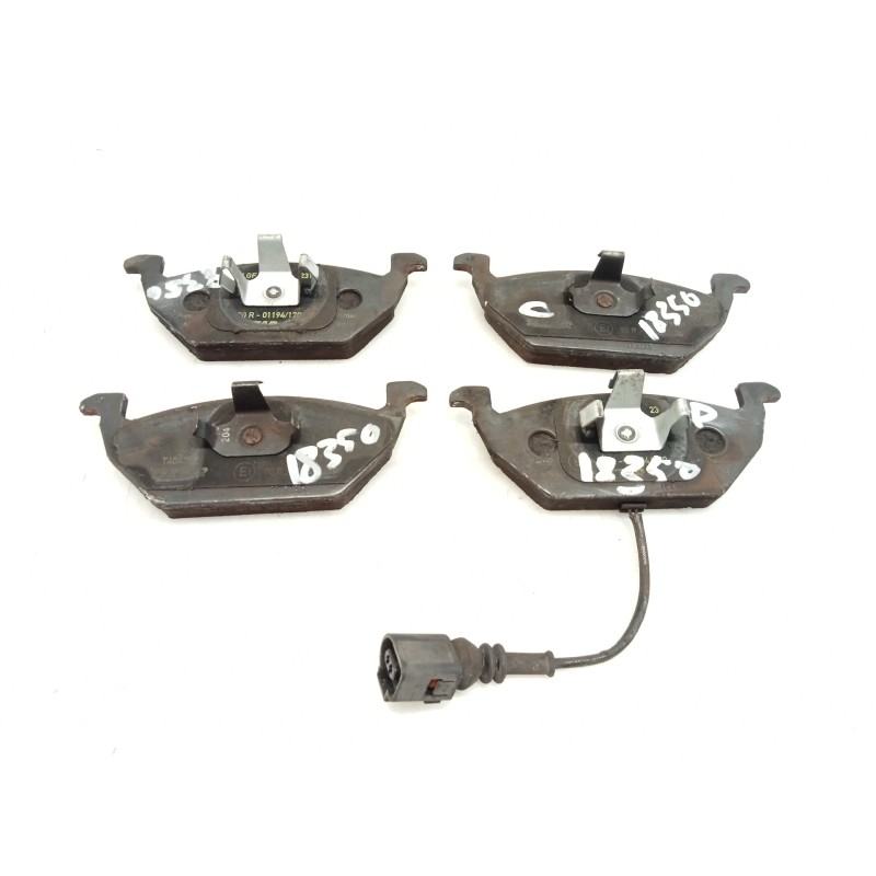 Recambio de pastillas de freno delanteras para seat leon (1m1) signo referencia OEM IAM Recambio de pastillas de freno delanteras para seat leon (1m1) signo referencia OEM IAM