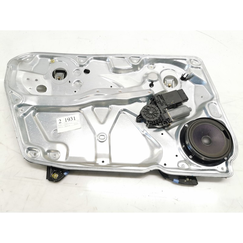 Recambio de elevalunas delantero izquierdo para volkswagen passat berlina (3b2) básico referencia OEM IAM 3B4837751CL 3B4837755A