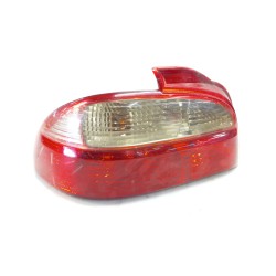 Recambio de piloto trasero izquierdo para toyota avensis berlina (t 22) 2.0 d4-d luna (4-ptas.) referencia OEM IAM 8156005090  