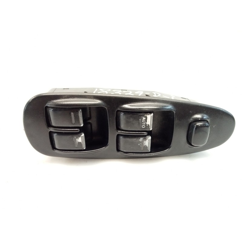 Recambio de mando elevalunas delantero izquierdo para kia sephia ll rs referencia OEM IAM 4734911000 OK2AA66350 0K2AA-66350B Recambio de mando elevalunas delantero izquierdo para kia sephia ll rs referencia OEM IAM 4734911000 OK2AA66350 0K2AA-66350B