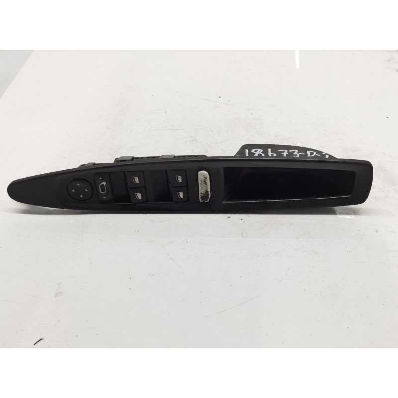 Recambio de mando elevalunas delantero izquierdo para peugeot 307 break / sw (s1) break xs referencia OEM IAM 9651464577 Recambio de mando elevalunas delantero izquierdo para peugeot 307 break / sw (s1) break xs referencia OEM IAM 9651464577