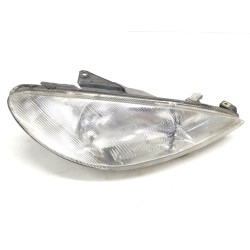 Recambio de faro derecho para peugeot 206 berlina xt referencia OEM IAM 6205S7  