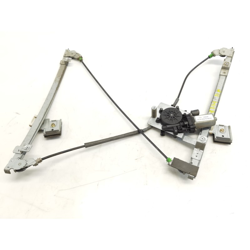 Recambio de elevalunas delantero derecho para volkswagen polo berlina (6n1) concept referencia OEM IAM Recambio de elevalunas delantero derecho para volkswagen polo berlina (6n1) concept referencia OEM IAM