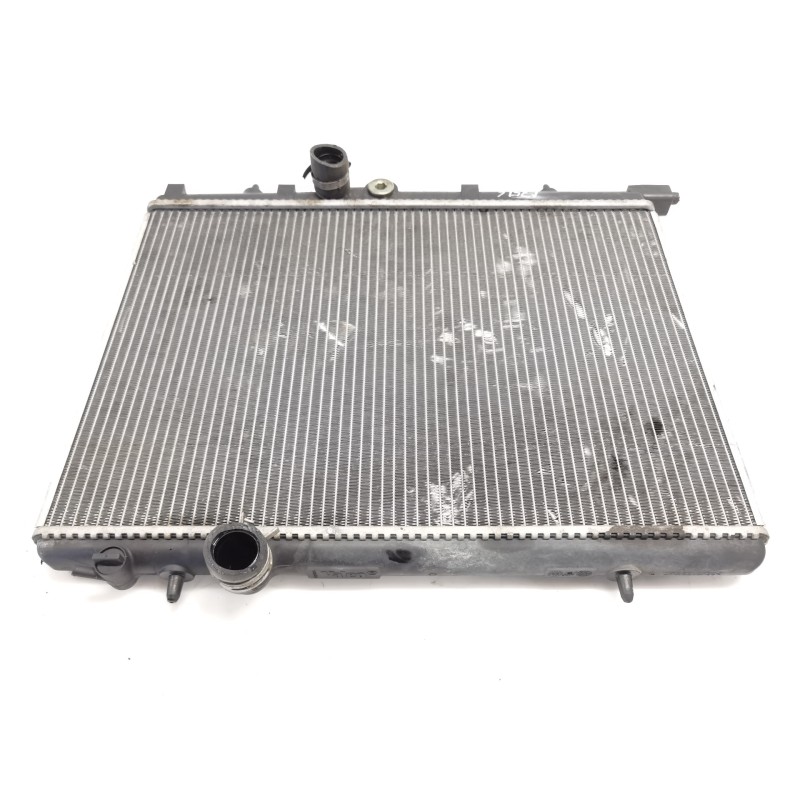 Recambio de radiador agua para peugeot 206 berlina xt referencia OEM IAM Recambio de radiador agua para peugeot 206 berlina xt referencia OEM IAM