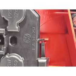 Recambio de piloto trasero derecho para volkswagen bora berlina (1j2) trendline referencia OEM IAM 1J5945257  
