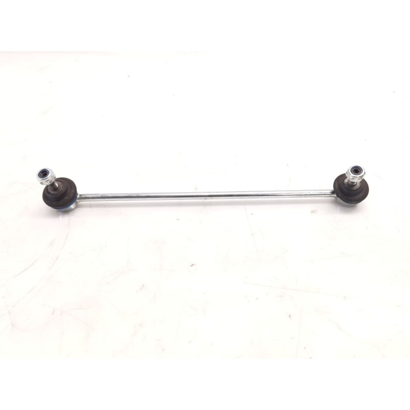 Recambio de tirante delantero derecho para peugeot 206 berlina xt referencia OEM IAM Recambio de tirante delantero derecho para peugeot 206 berlina xt referencia OEM IAM
