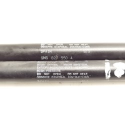 Recambio de amortiguadores maletero/ portón para seat leon (1m1) stella referencia OEM IAM 1M6827550A  