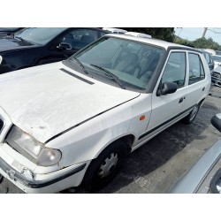 skoda felicia berlina ( 791) del año 2000