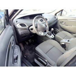 renault scenic iii del año 2010