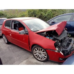 volkswagen golf v berlina (1k1) del año 2004