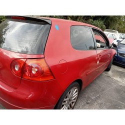 volkswagen golf v berlina (1k1) del año 2004