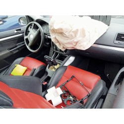 volkswagen golf v berlina (1k1) del año 2004