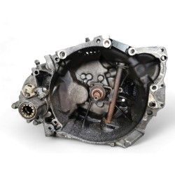 Recambio de caja cambios para peugeot 205 berlina referencia OEM IAM   