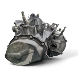 Recambio de caja cambios para peugeot 205 berlina referencia OEM IAM   