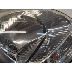 Recambio de faro derecho para renault kangoo referencia OEM IAM 8200589033  