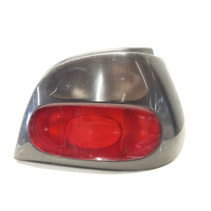 Recambio de piloto trasero derecho para renault megane i classic (la0) 1.9 d europa referencia OEM IAM Recambio de piloto trasero derecho para renault megane i classic (la0) 1.9 d europa referencia OEM IAM