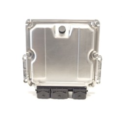 Recambio de centralita motor uce para citroen c5 berlina 2.2 hdi exclusive automático referencia OEM IAM 9646196480  