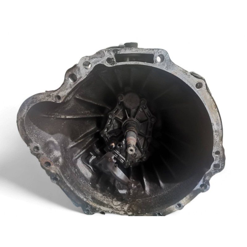Recambio de caja cambios para nissan terrano/terrano.ii (r20) 2.7 turbodiesel referencia OEM IAM TD27TI  