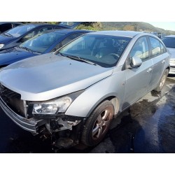 chevrolet cruze del año 2001
