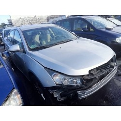chevrolet cruze del año 2001