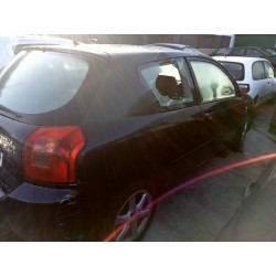 toyota corolla (e12) del año 2003