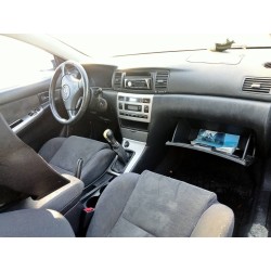 toyota corolla (e12) del año 2003