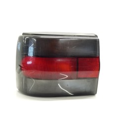 Recambio de piloto trasero izquierdo para renault 19 (b/c/l53) b53705 referencia OEM IAM 7700815979G  
