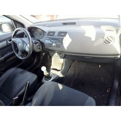 suzuki swift berlina (mz) del año 2009