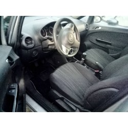 opel corsa d del año 2009