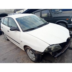 seat ibiza (6l1) del año 2002