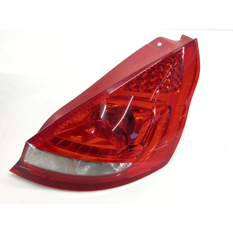 Recambio de piloto trasero derecho para ford fiesta (cb1) referencia OEM IAM 1709552 Recambio de piloto trasero derecho para ford fiesta (cb1) referencia OEM IAM 1709552