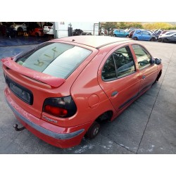 renault megane i classic (la0) del año 1998