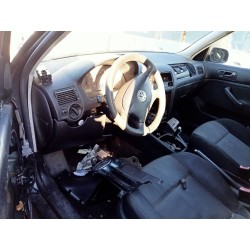 volkswagen golf iv berlina (1j1) del año 2003