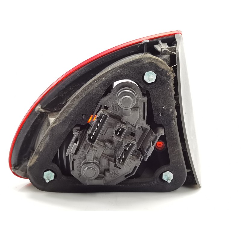 Recambio de piloto trasero derecho para seat leon (1m1) signo referencia OEM IAM 1M6945112  