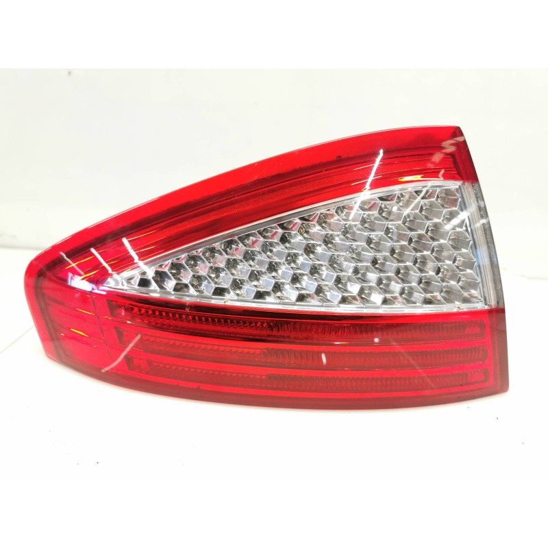 Recambio de piloto trasero izquierdo para ford mondeo ber. (ca2) ambiente referencia OEM IAM 7S7113405A Recambio de piloto trasero izquierdo para ford mondeo ber. (ca2) ambiente referencia OEM IAM 7S7113405A