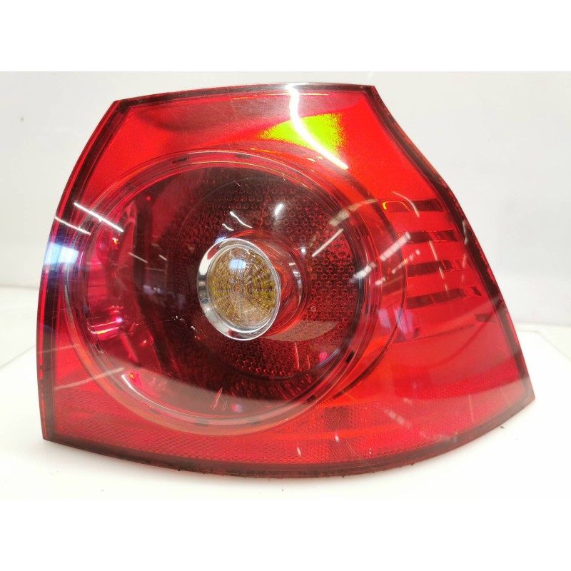 Recambio de piloto trasero derecho para volkswagen golf v berlina (1k1) conceptline (e) referencia OEM IAM 1K6945093E  