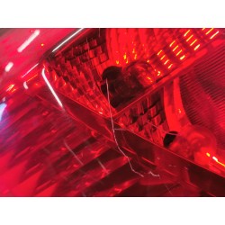 Recambio de piloto trasero izquierdo para opel corsa d referencia OEM IAM 13269050  