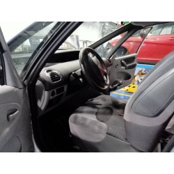 citroen xsara berlina del año 2004