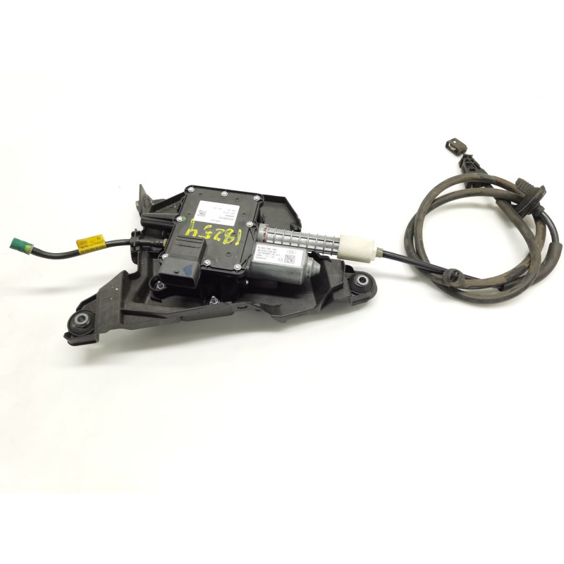 Recambio de freno de mano eléctrico para citroen c4 picasso 1.6 16v hdi fap referencia OEM IAM 9683024880  