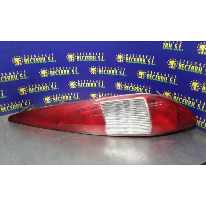 Recambio de piloto trasero derecho para ford mondeo turnier (ge) ghia referencia OEM IAM 1S7113404C Recambio de piloto trasero derecho para ford mondeo turnier (ge) ghia referencia OEM IAM 1S7113404C