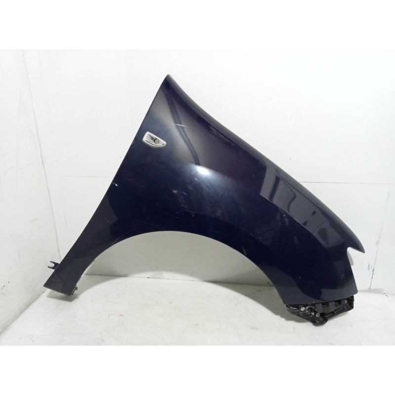 Recambio de aleta delantera derecha para dacia sandero básico referencia OEM IAM Recambio de aleta delantera derecha para dacia sandero básico referencia OEM IAM