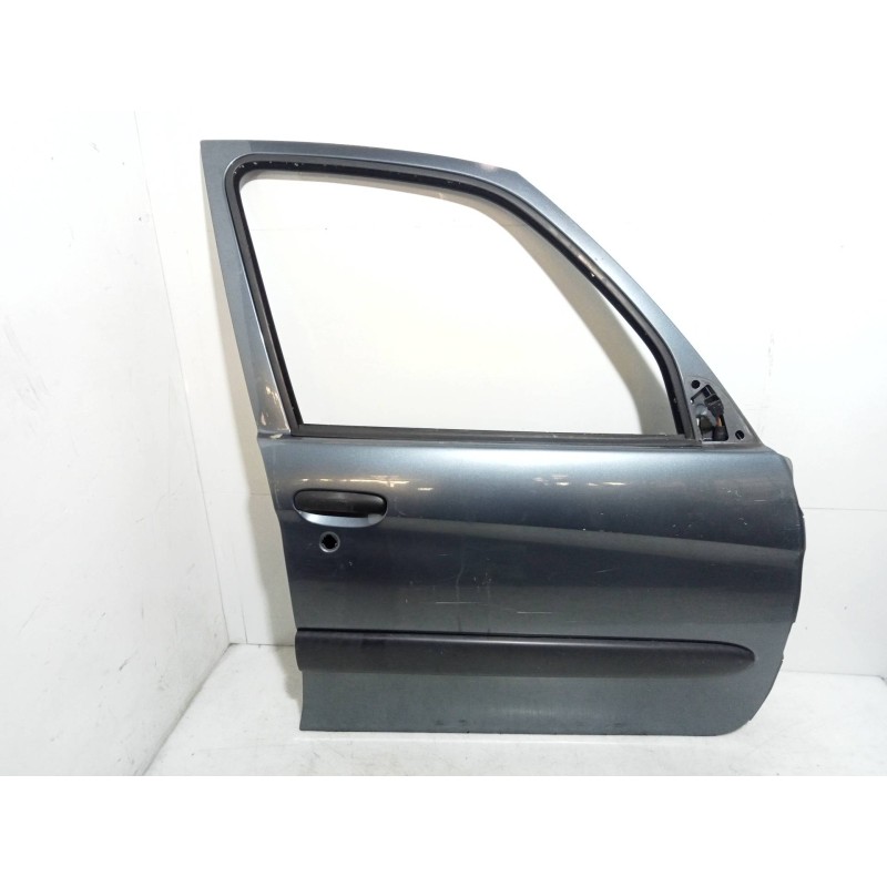 Recambio de puerta delantera derecha para citroen xsara picasso referencia OEM IAM Recambio de puerta delantera derecha para citroen xsara picasso referencia OEM IAM