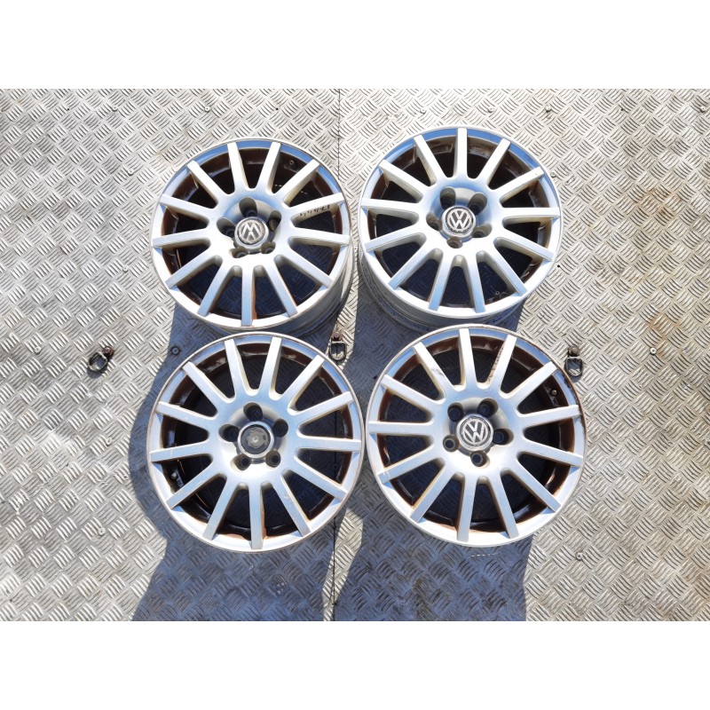 Recambio de juego llantas para volkswagen bora berlina (1j2) conceptline referencia OEM IAM 1J0601025AL Recambio de juego llantas para volkswagen bora berlina (1j2) conceptline referencia OEM IAM 1J0601025AL