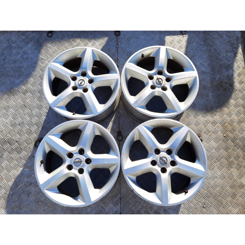 Recambio de juego llantas para opel astra gtc cosmo referencia OEM IAM Recambio de juego llantas para opel astra gtc cosmo referencia OEM IAM