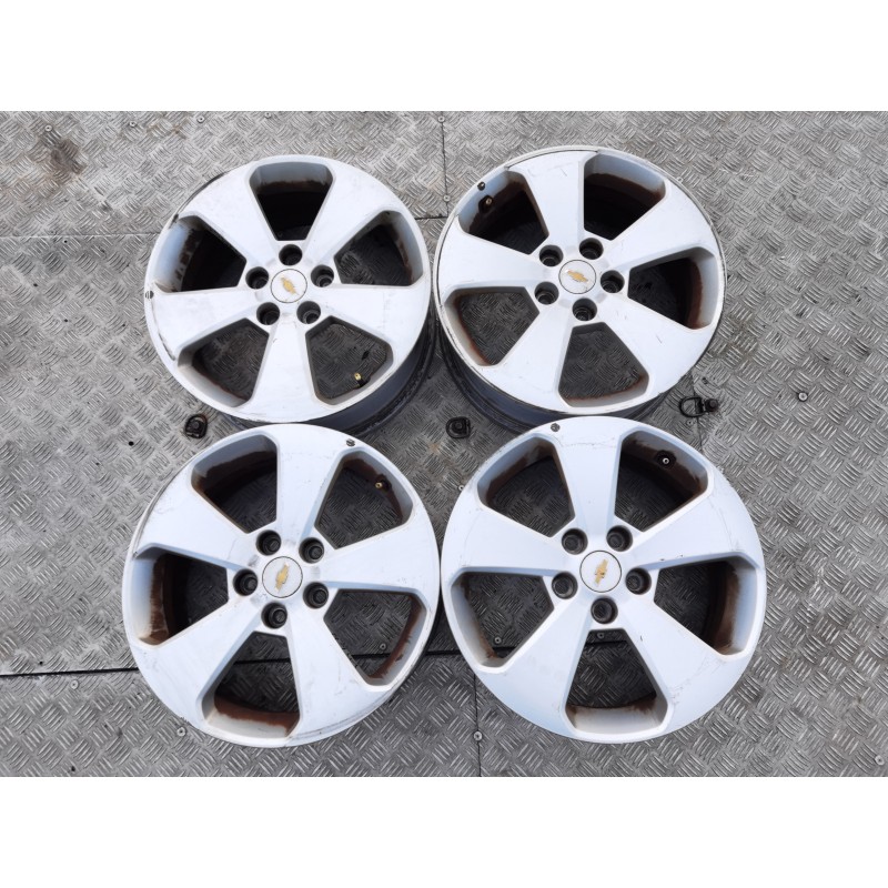 Recambio de juego llantas para chevrolet cruze lt referencia OEM IAM 96831803 Recambio de juego llantas para chevrolet cruze lt referencia OEM IAM 96831803