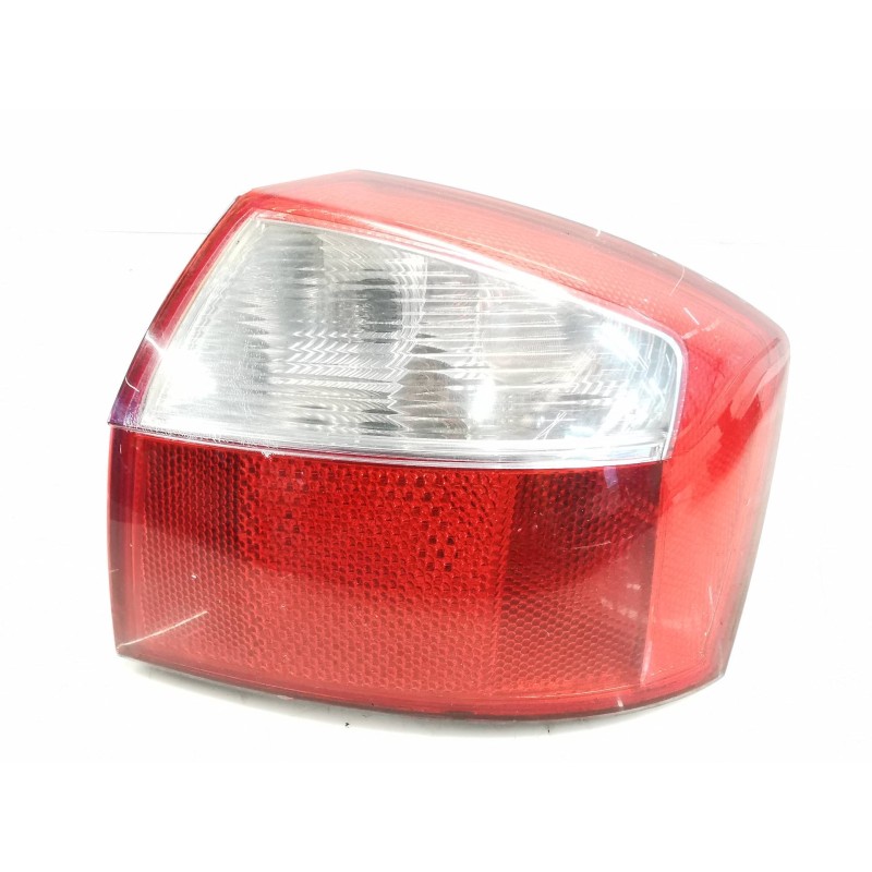 Recambio de piloto trasero derecho para audi a4 berlina (8e) 1.9 tdi (96kw) referencia OEM IAM 8E0945096C  