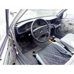mercedes clase c (w201) berlina del año 1990
