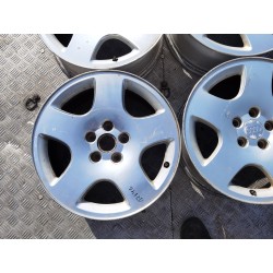 Recambio de juego llantas para audi a8 (d2) 2.5 tdi quattro referencia OEM IAM 4D0601025B  